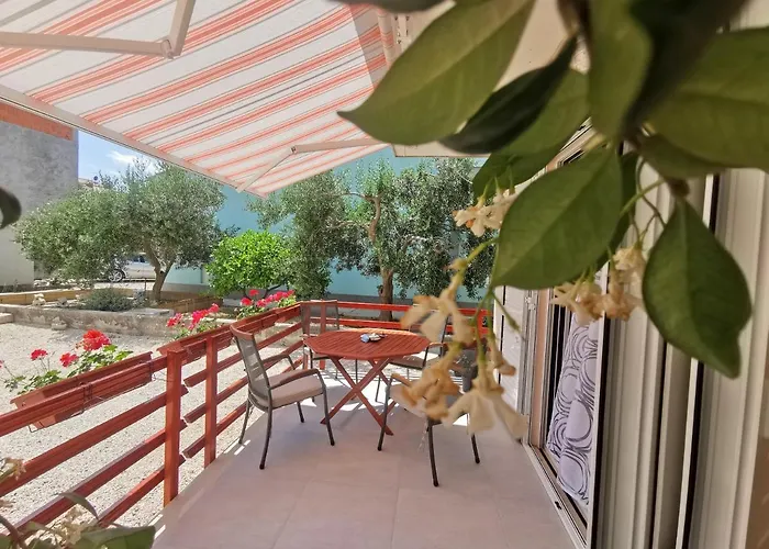 Relax And Enjoy Stobrec Apartament *