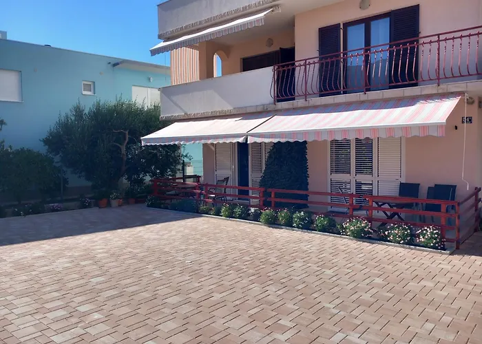 Relax And Enjoy Stobrec Apartament