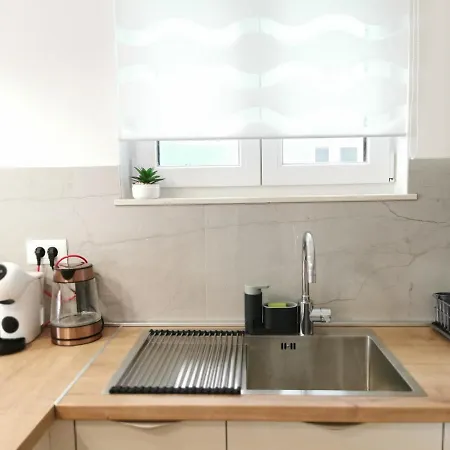 Relax And Enjoy Stobrec Apartman *